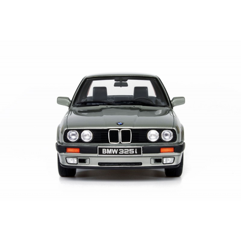 BMW 325i Lachssilber Metallic 1985