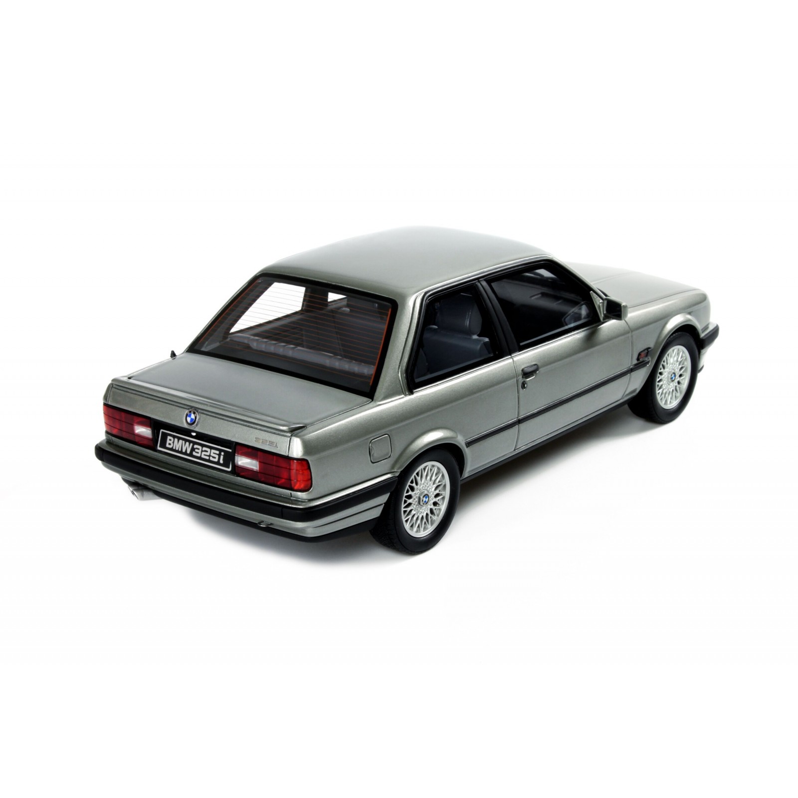 BMW 325i Lachssilber Metallic 1985