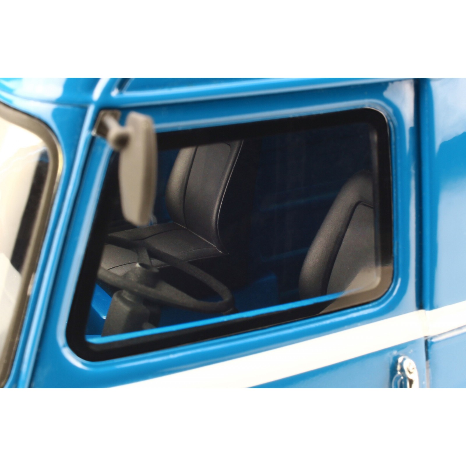 Saviem SB2 Assistance Course Alpine Team Color 1968