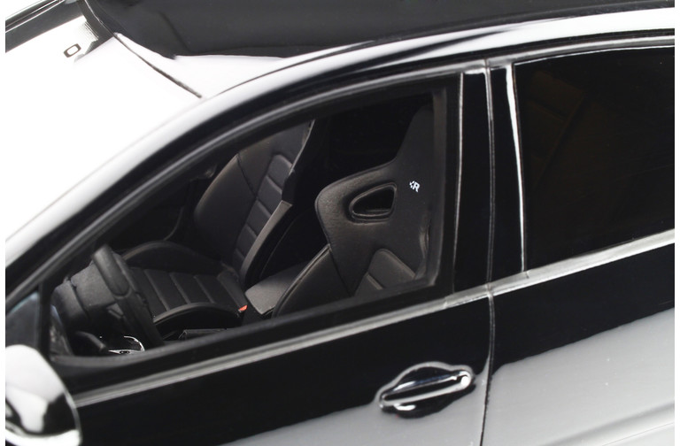 Volkswagen Golf 5 R32 Black A1 2005