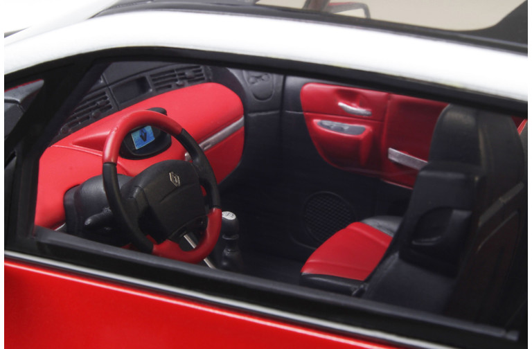 Renault Avantime Rouge de Mars 2001