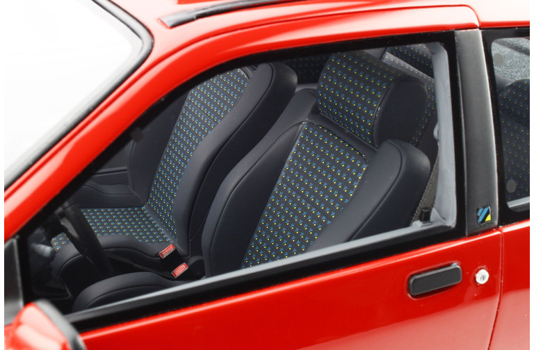 Renault Clio Ph.1 16S Rouge Vif 1995