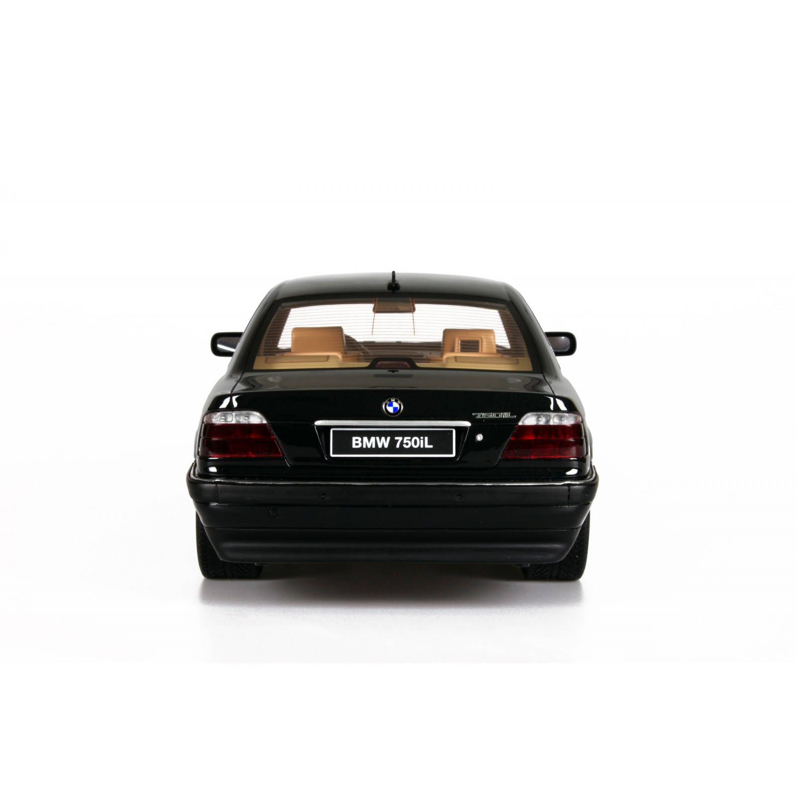 BMW E38 750 iL Schwarz II 668 1998