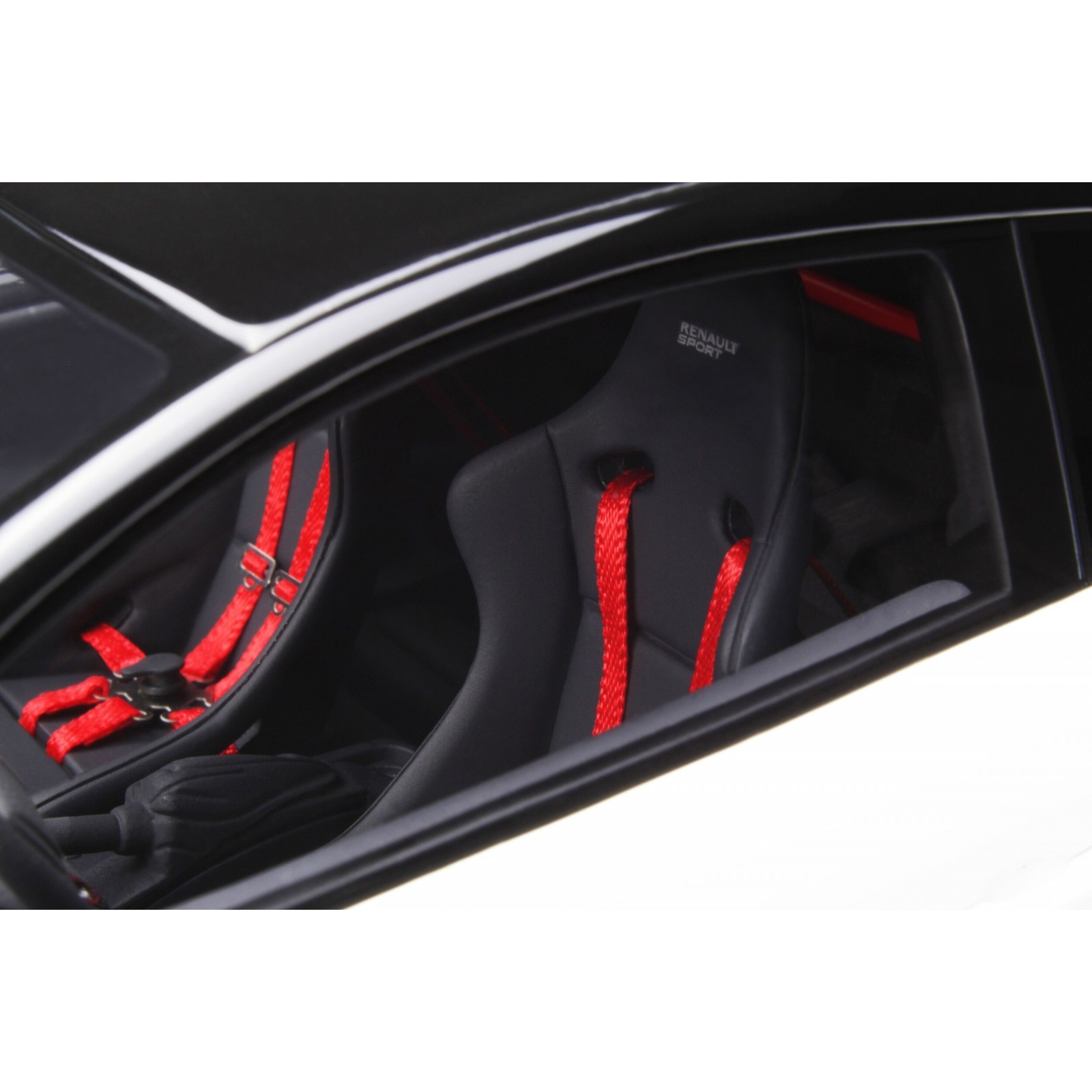 Renault Megane 3 R.S. Trophy R Blanc Nacré/ Noir étoilé 2014