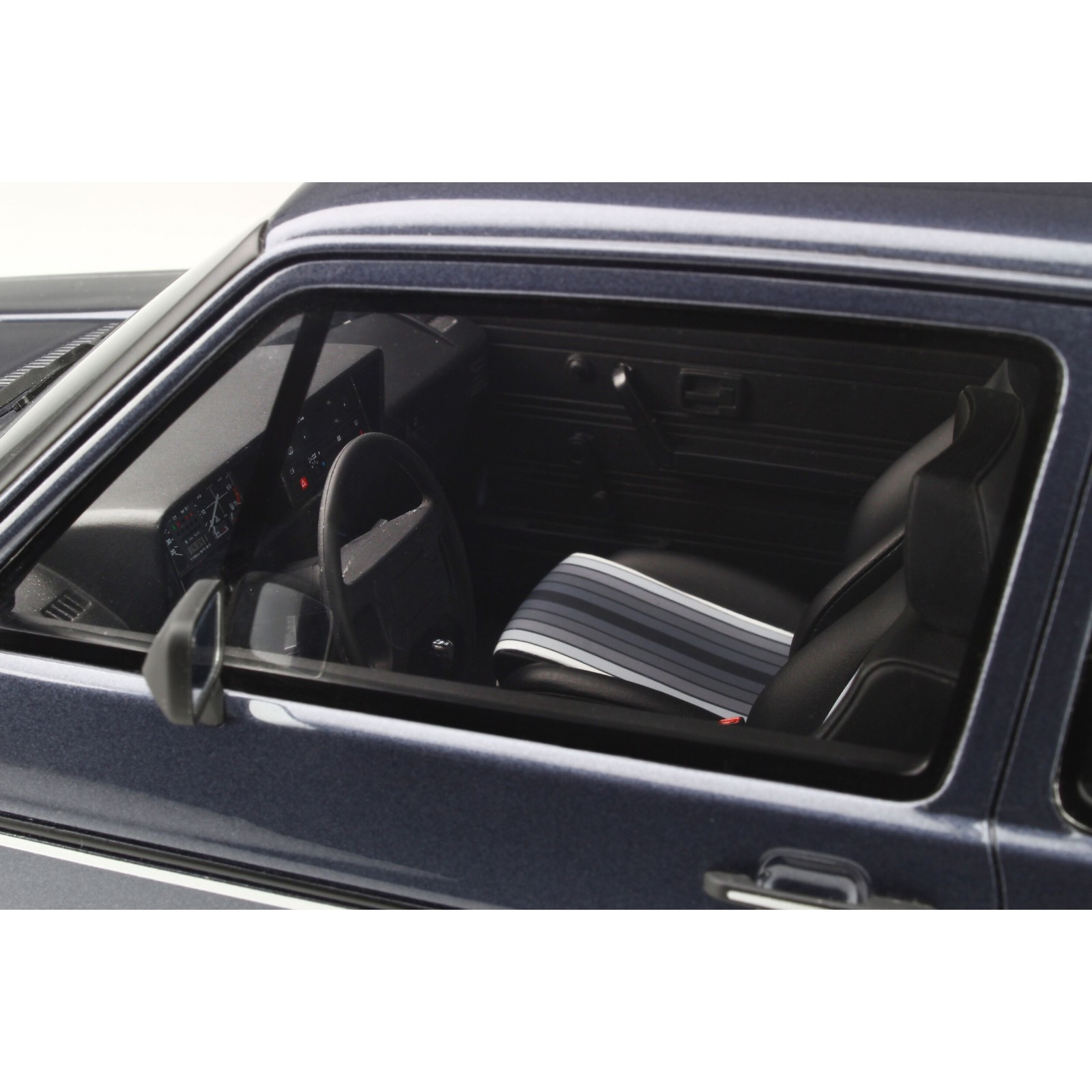 Volkswagen Golf Mk.1 GTI 1800 Plus Helios Blue 1983