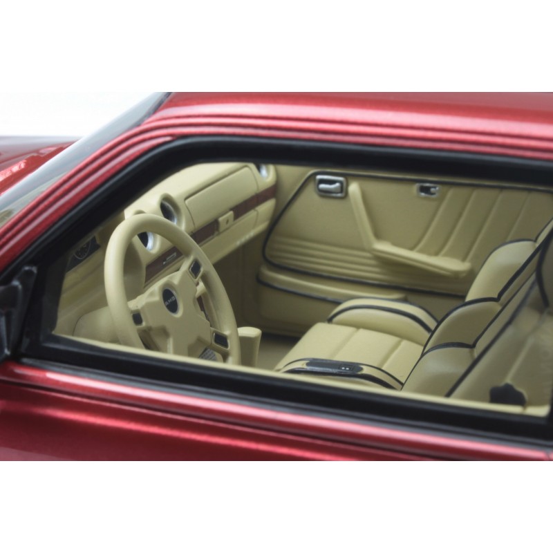 Mercedes-Benz 500CE AMG Brillant Red 1983