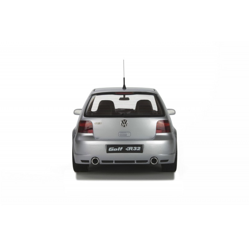 Volkswagen Golf 4 R32 Reflet D'argent Métallisé 2002