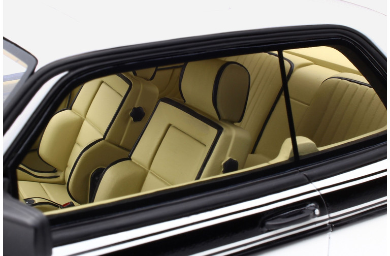 Mercedes-Benz 280 CE AMG Artic White 1983