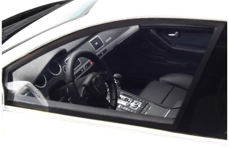 Audi S8 (D3) Ibis White 2008