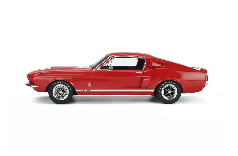 Shelby GT500 FastBack Candy Apple Red 1967