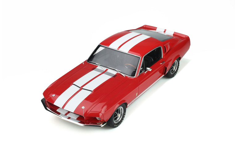 Shelby GT500 FastBack Candy Apple Red 1967