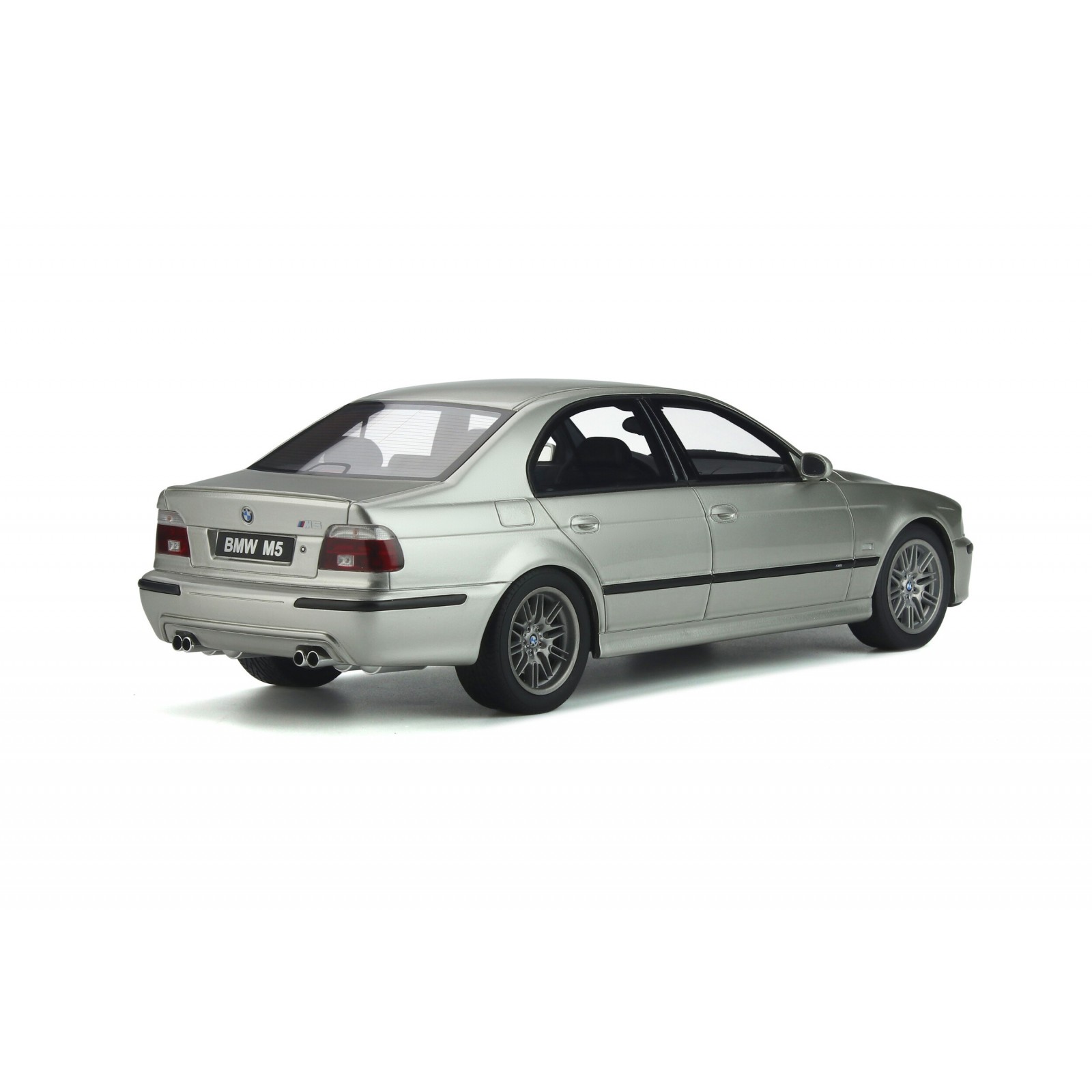 BMW E39 M5 Titanium Silver 2002