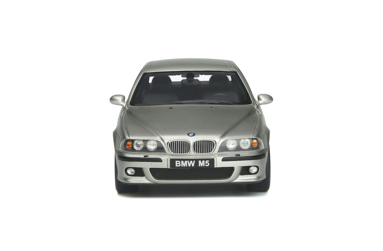 BMW E39 M5 Titanium Silver 2002