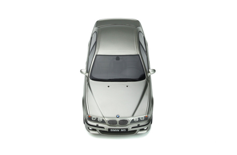 BMW E39 M5 Titanium Silver 2002
