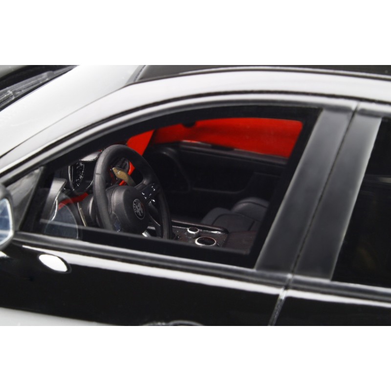 Alfa Romeo Giulia Quadrifoglio Nero Vulcano 2016