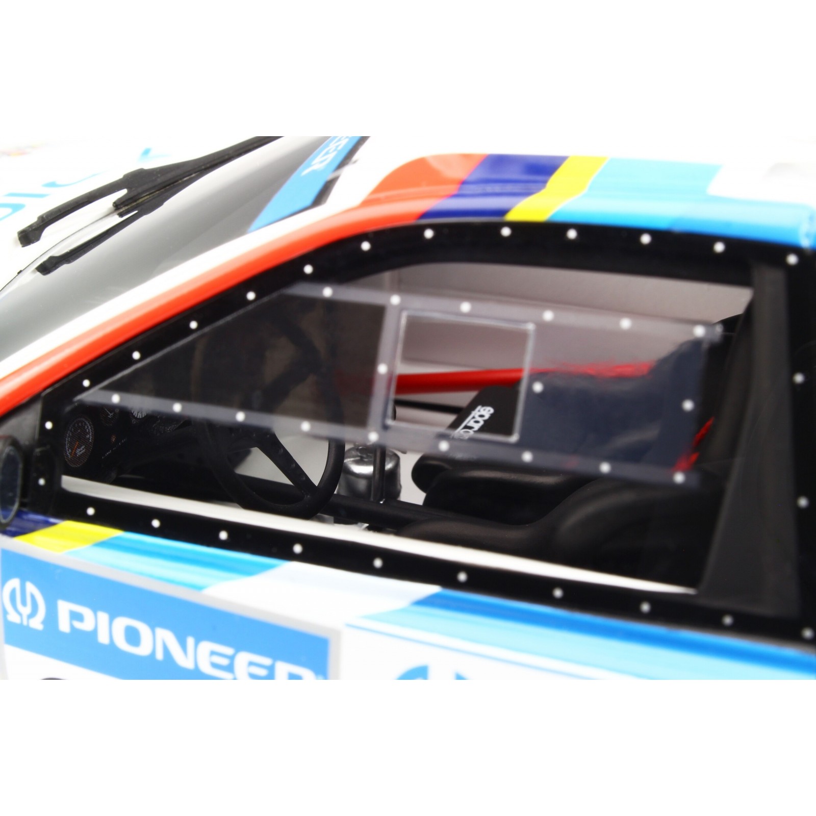 Peugeot 405 T16 Grand Raid Paris-Dakar 1989