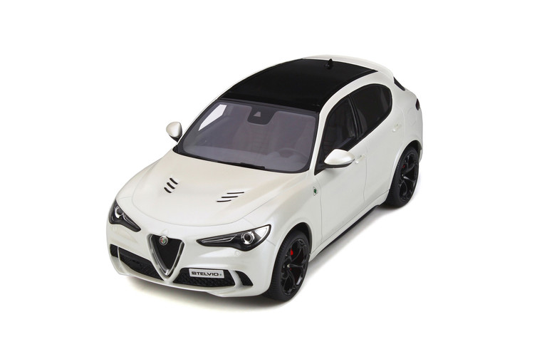 Alfa Romeo Stelvio Quadrifoglio Alfa White 2017