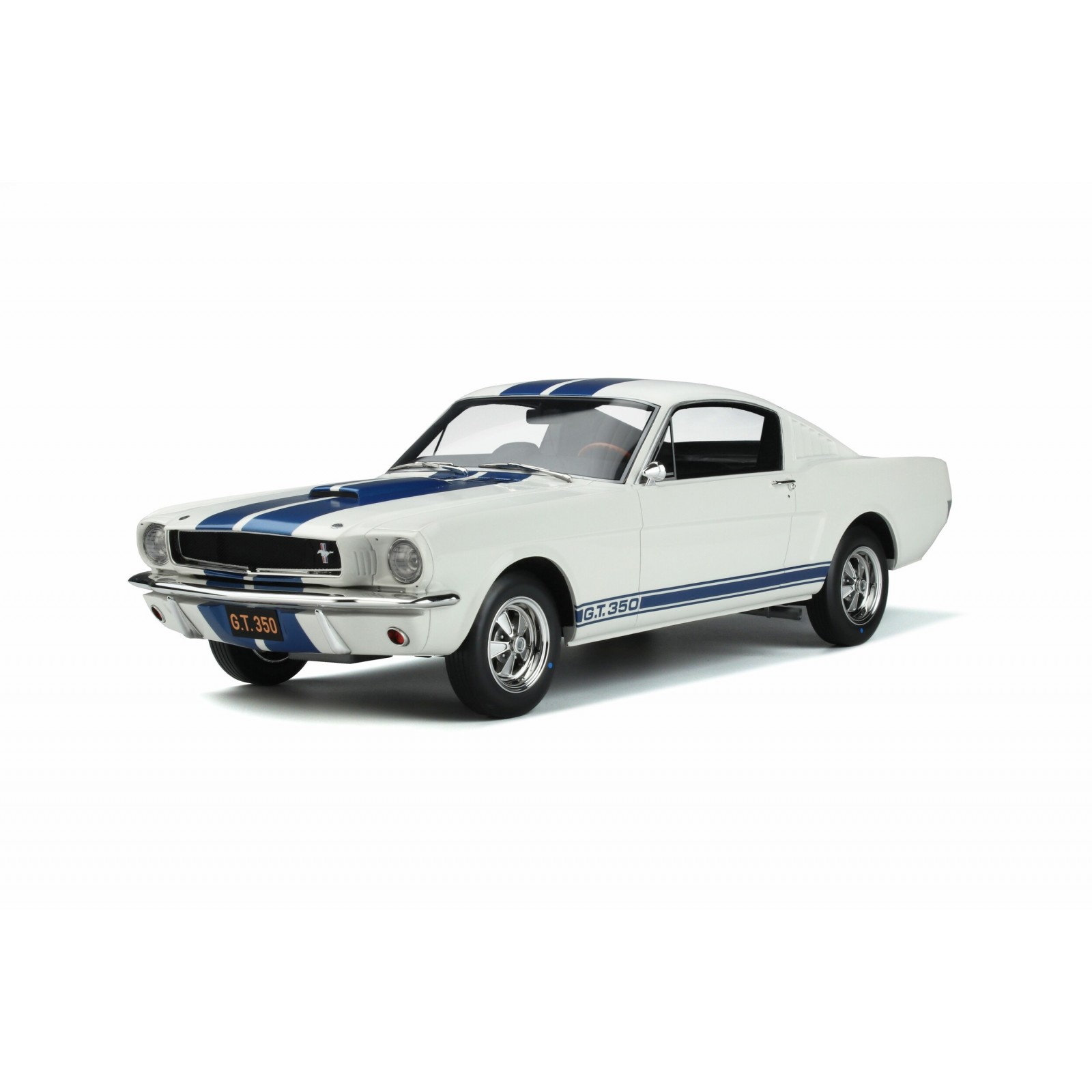 Shelby GT350 Wimbledon White and Blue stripes 1965