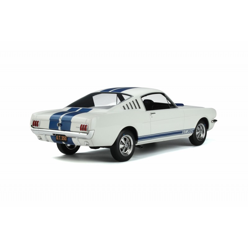 Shelby GT350 Wimbledon White and Blue stripes 1965