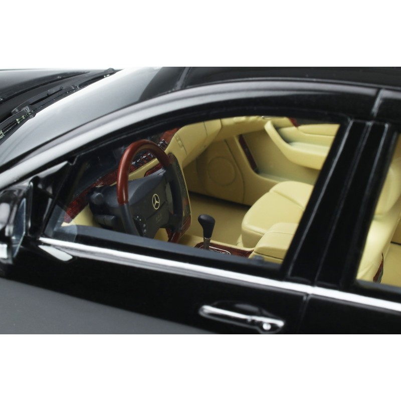 Mercedes-Benz S-Class (W220) S65 AMG Obsidian Black Metallic 2004