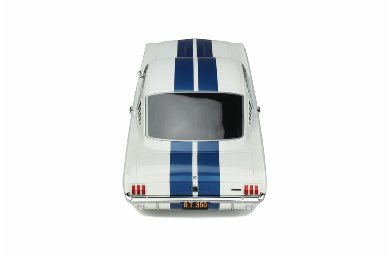 Shelby GT350 Wimbledon White and Blue stripes 1965