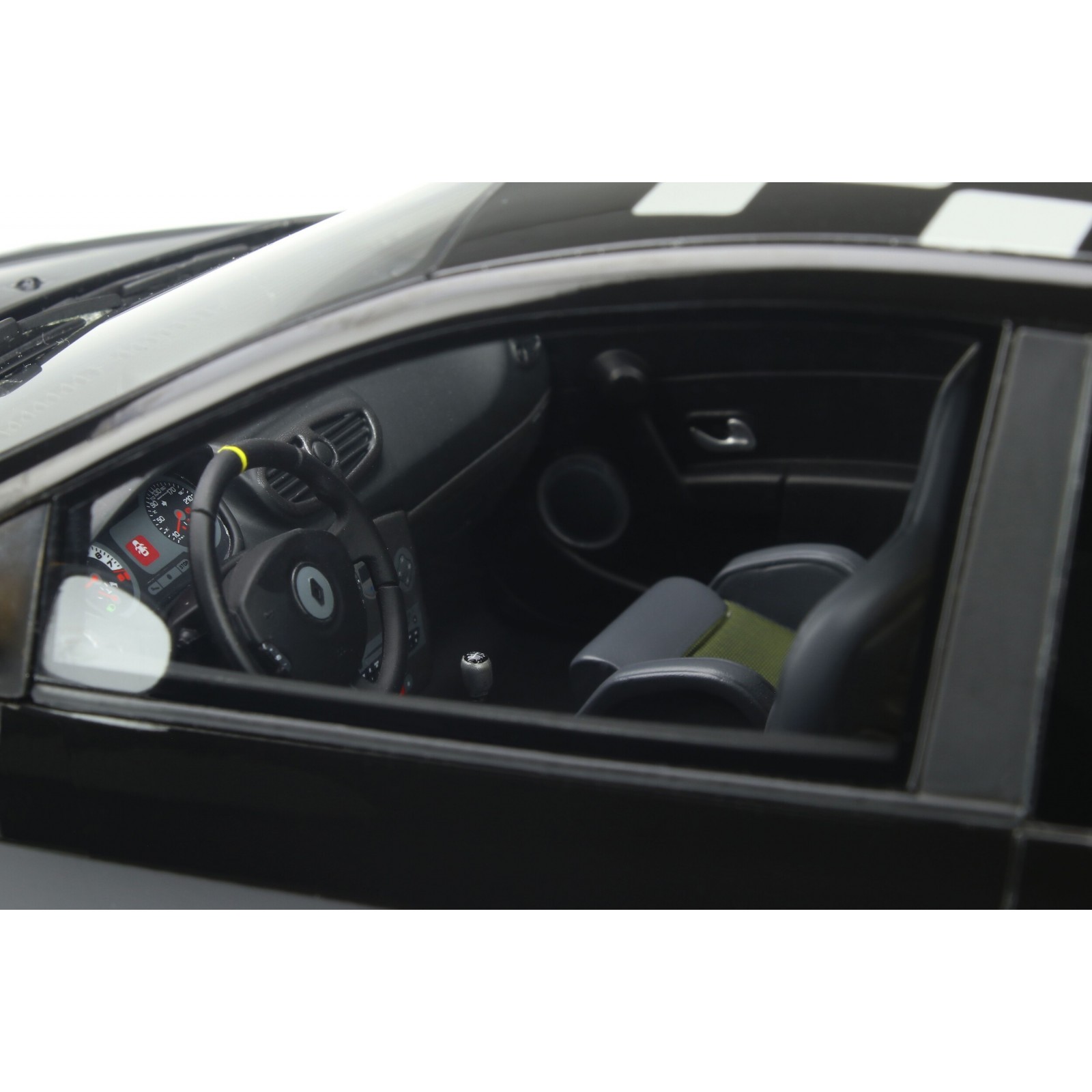 Renault Clio 3 R.S. RB7 Noir Profond 2012