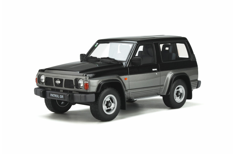 Nissan Patrol GR Graphite Grey (Pearl) 1992