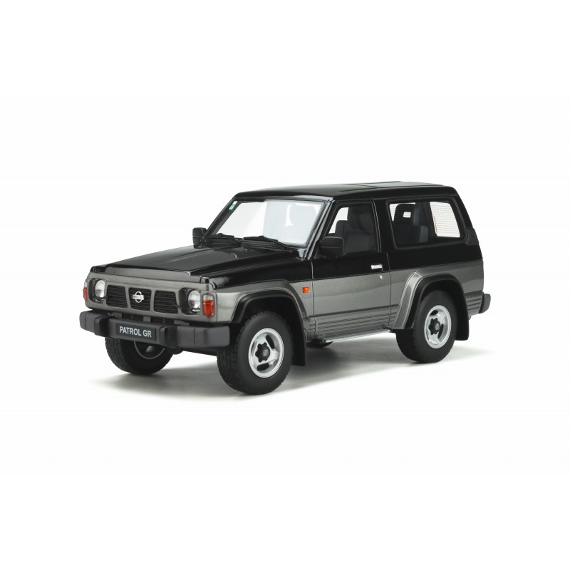 Nissan Patrol GR Graphite Grey (Pearl) 1992