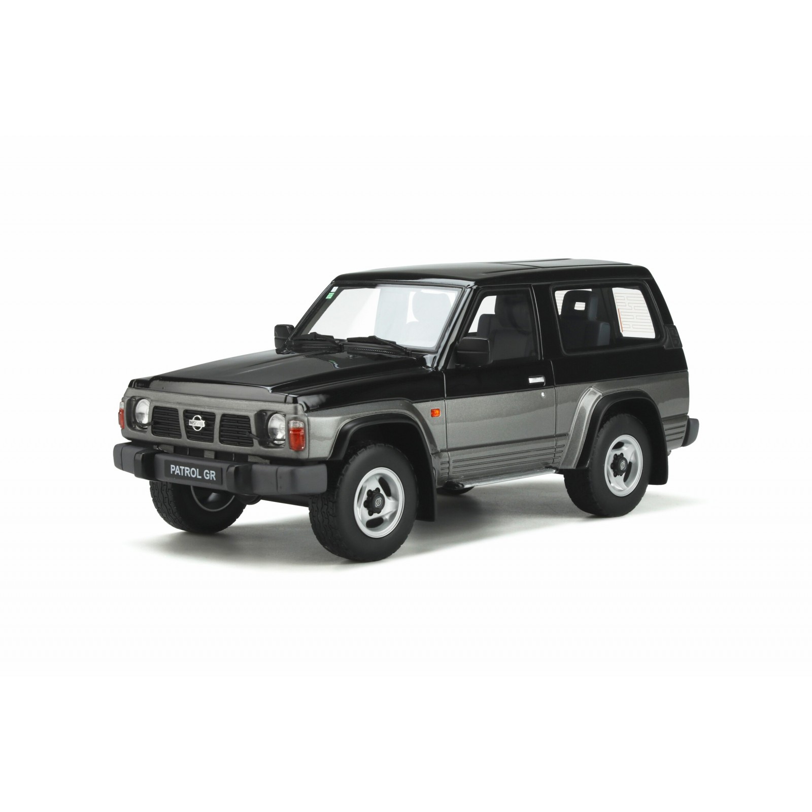 Nissan Patrol GR Graphite Grey (Pearl) 1992