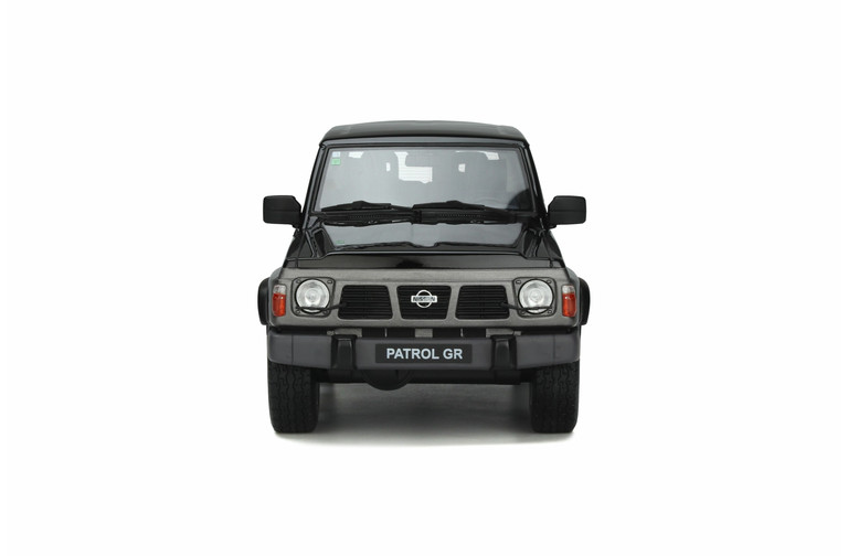 Nissan Patrol GR Graphite Grey (Pearl) 1992