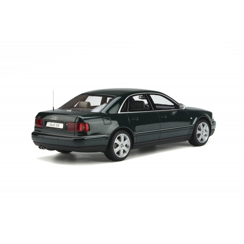 Audi S8 (D2) 4.2 V8 Racing Green Pearl 2001