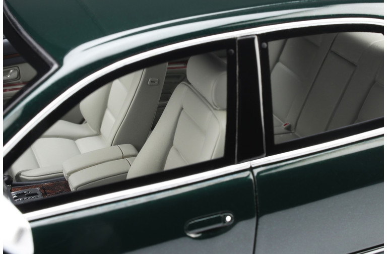 Audi S8 (D2) 4.2 V8 Racing Green Pearl 2001