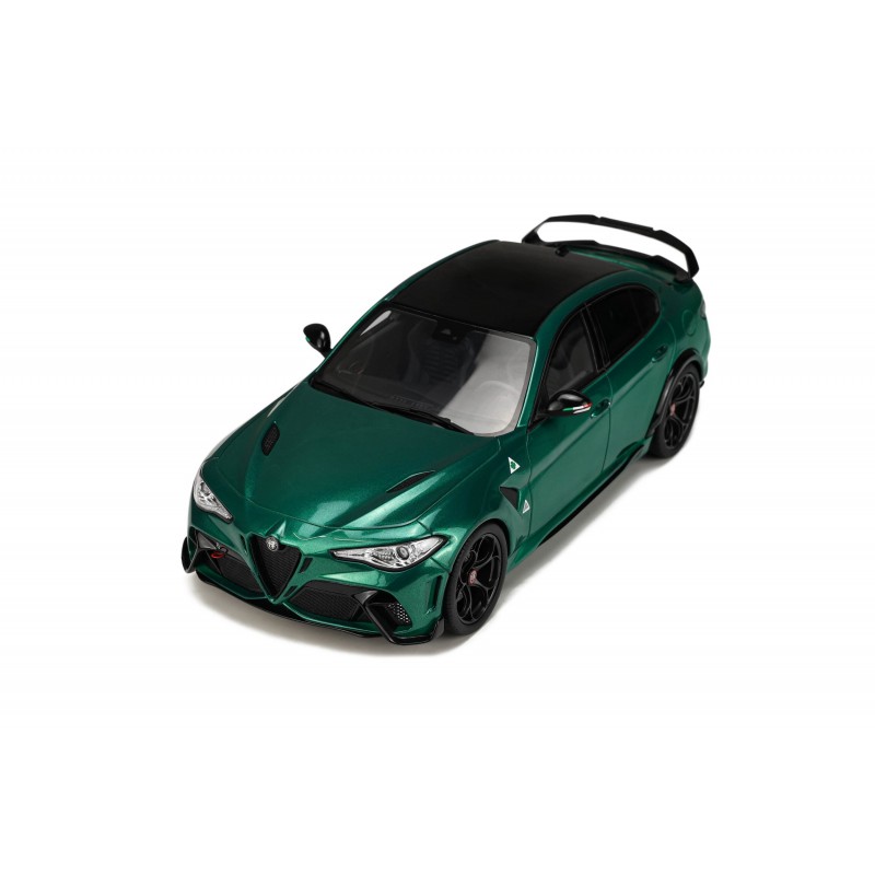 Alfa Romeo Giulia GTAm Montreal Green 2020