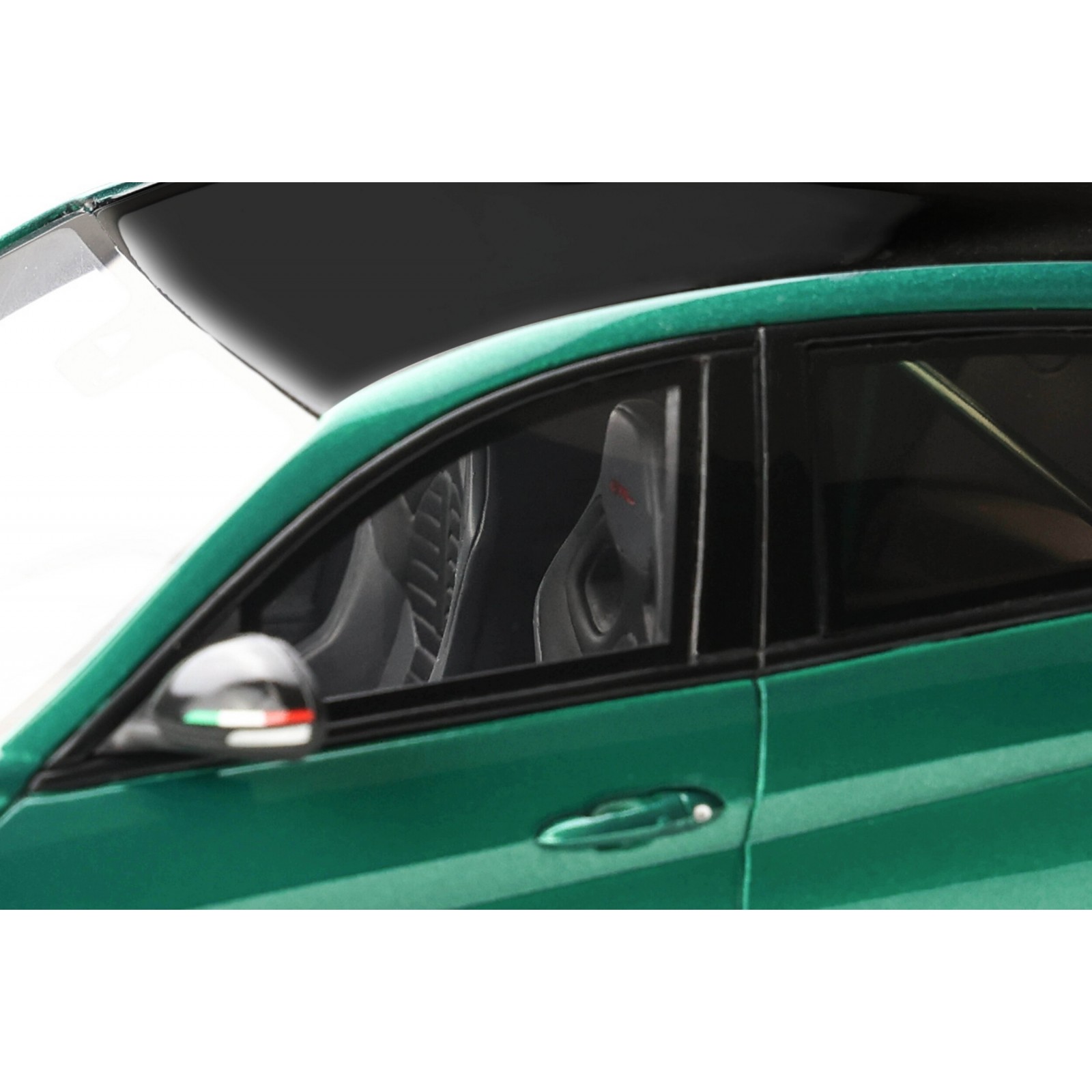 Alfa Romeo Giulia GTAm Montreal Green 2020