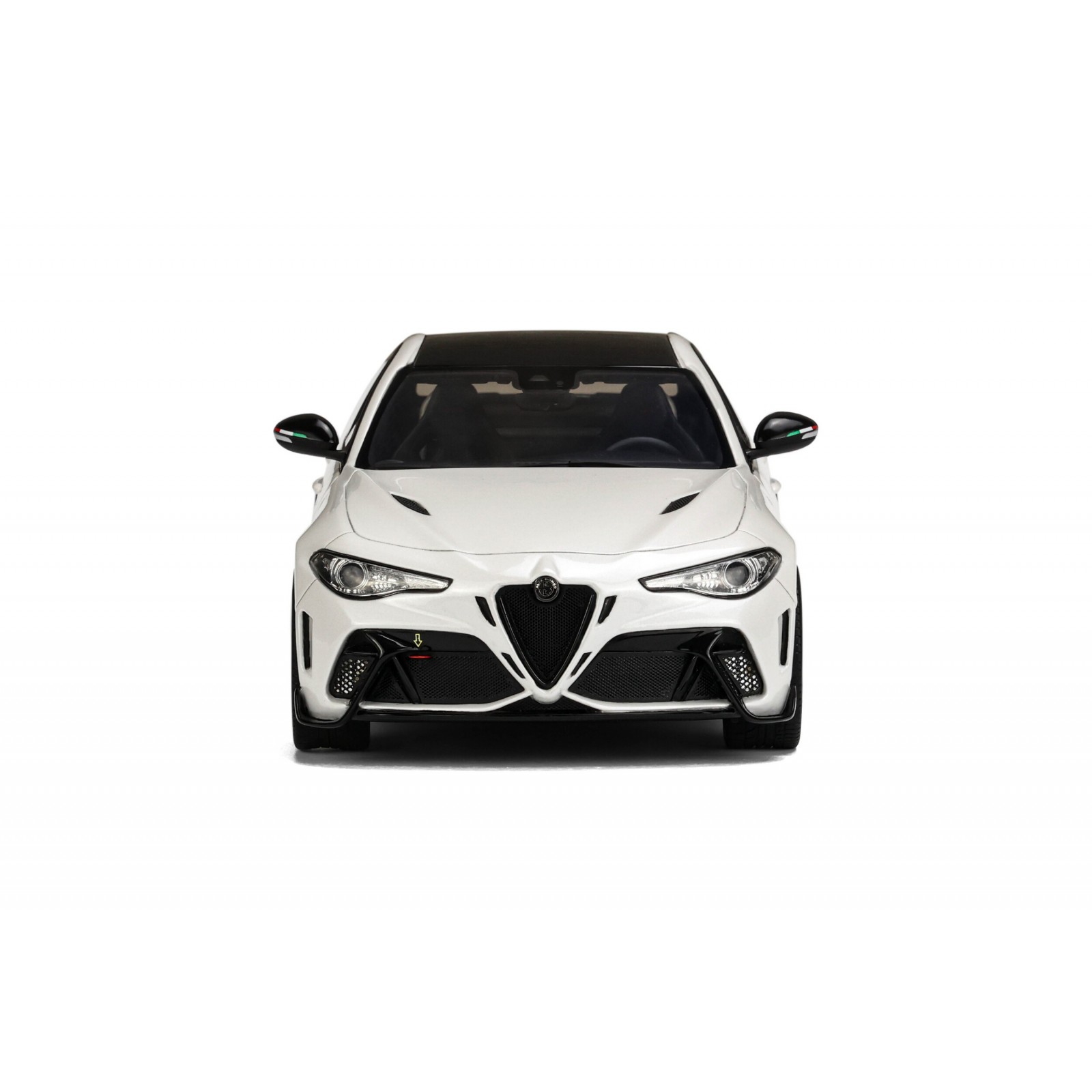 Alfa Romeo Giulia GTAm Trofeo White 2020