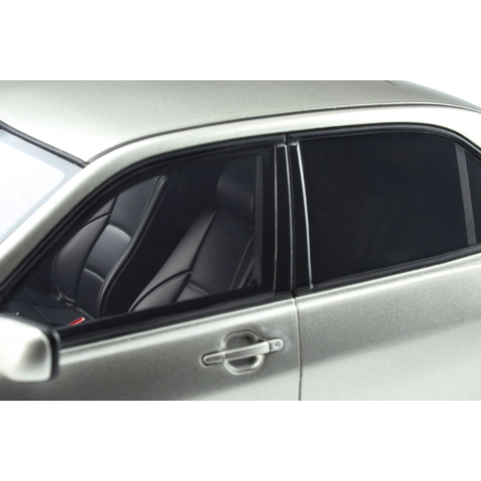 Lexus IS200 Millennium Silver Metallic 1998