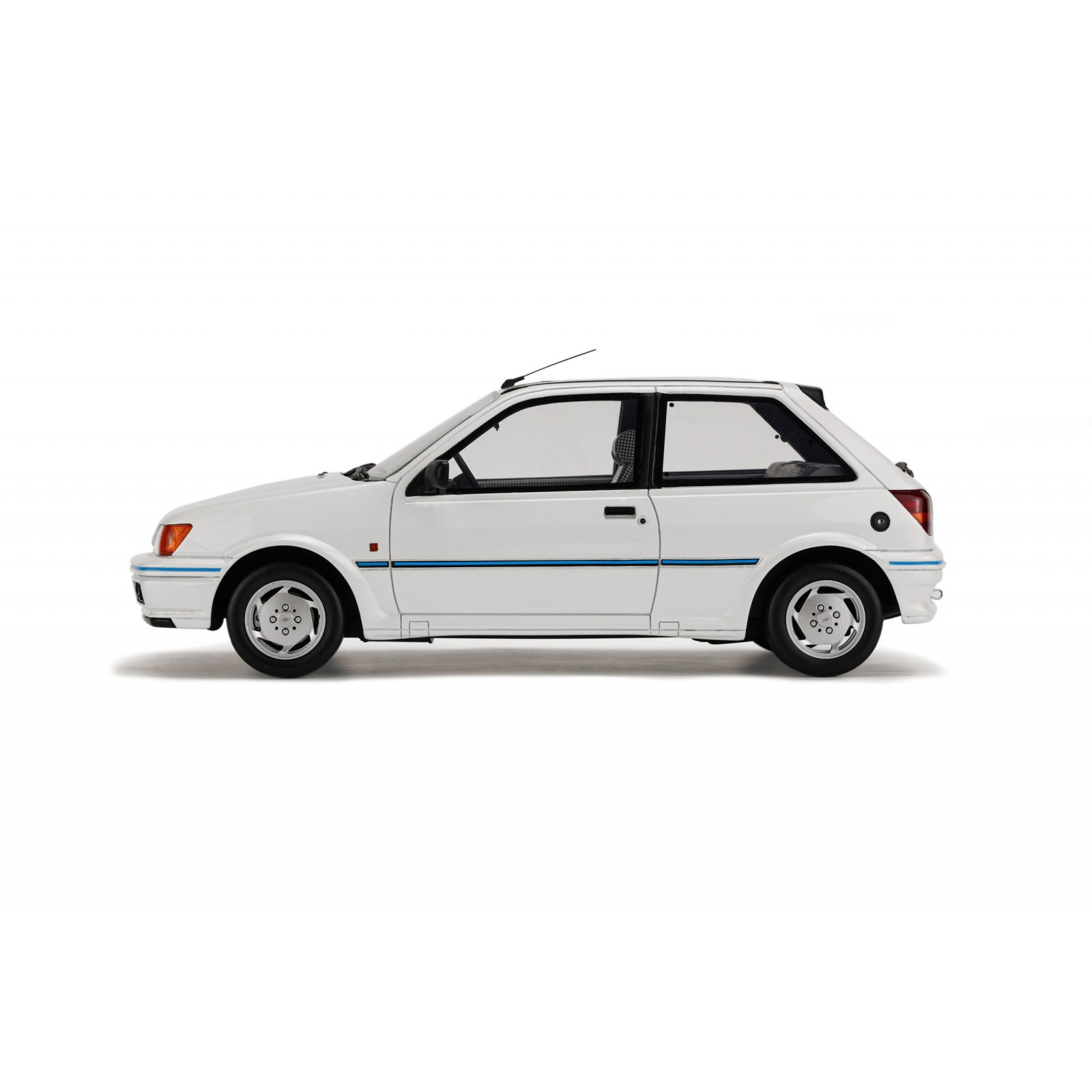 Ford Fiesta Mk3 XR2i Diamond White XSC691A 1989