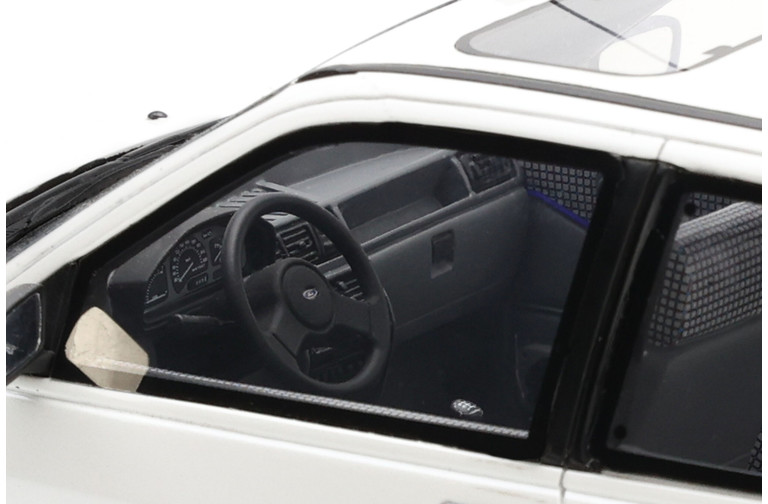 Ford Fiesta Mk3 XR2i Diamond White XSC691A 1989