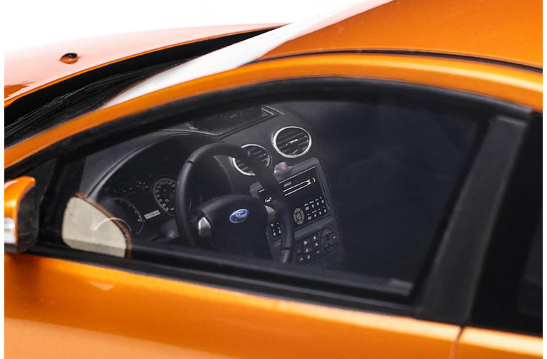 Ford Focus Mk2 ST 2.5 Electric Orange 2006