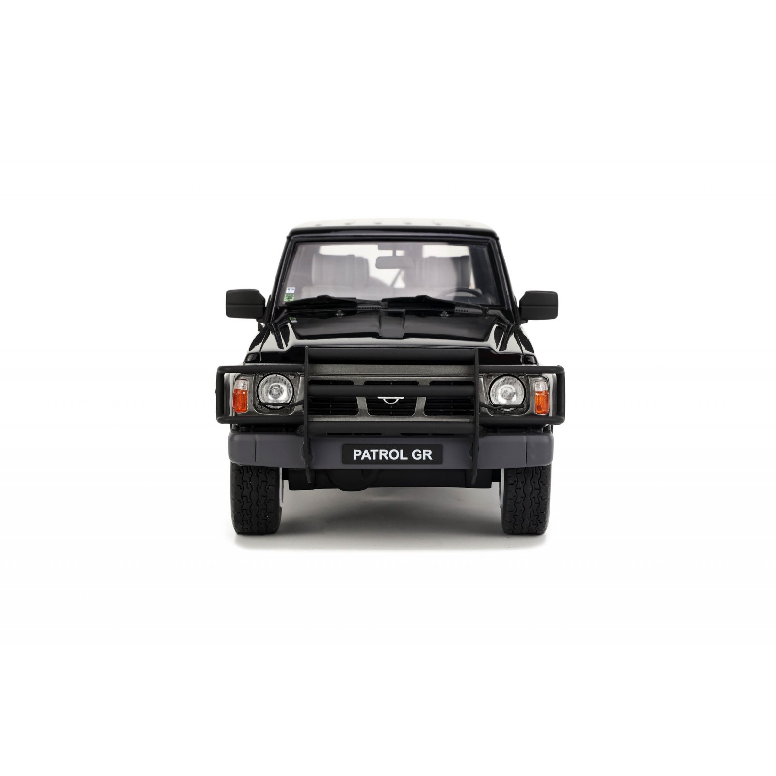 Nissan Patrol GR Y60 Graphite Grey KH2 / Black 1992