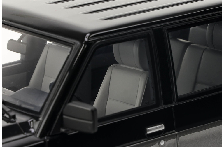 Nissan Patrol GR Y60 Graphite Grey KH2 / Black 1992