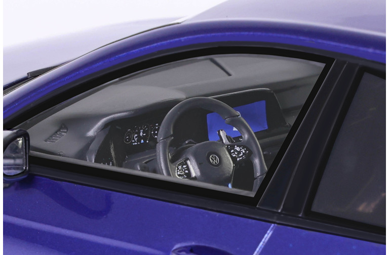 Volkswagen Golf VIII R Lapiz Blue Metallic 2021