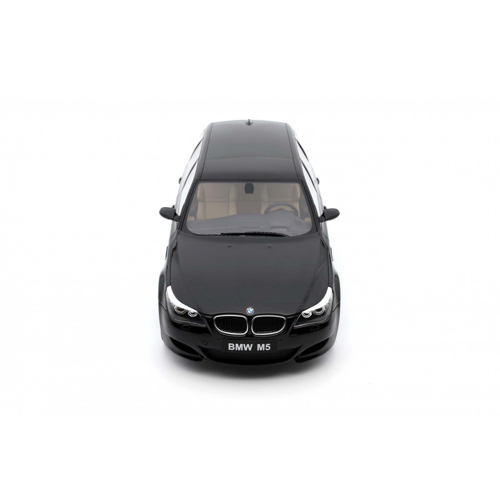 BMW E61 M5 Black Saphire Metallic 475 2004