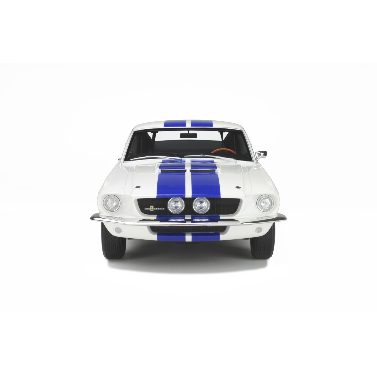 Shelby GT500 Wimbledon White and Blue stripes 1967