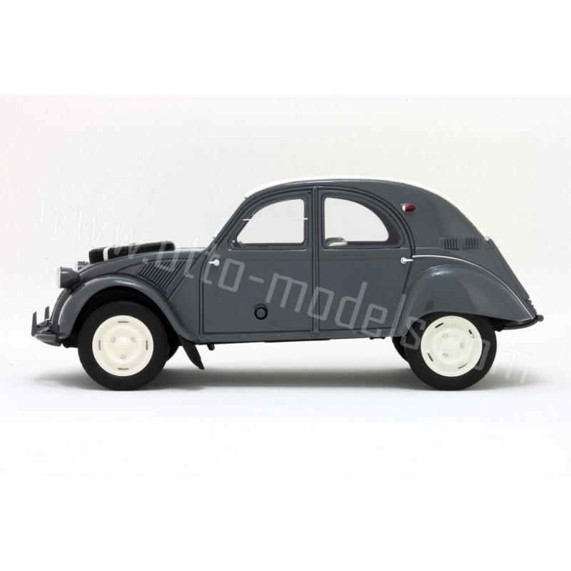 Citroën 2CV Sahara Gris Clair AC132 1961