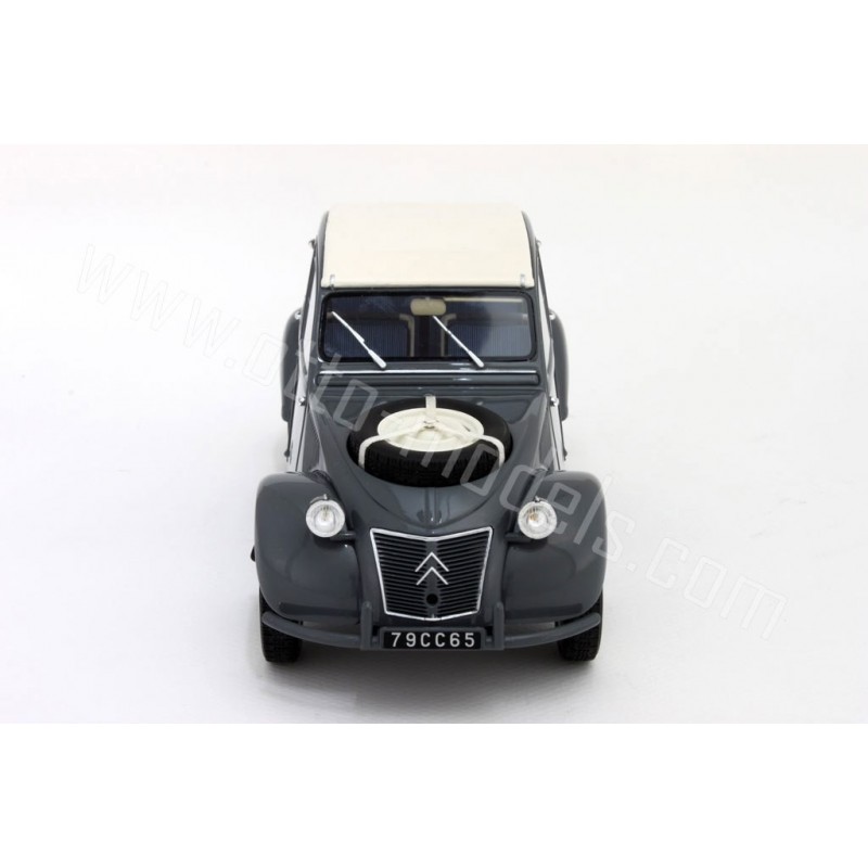 Citroën 2CV Sahara Gris Clair AC132 1961