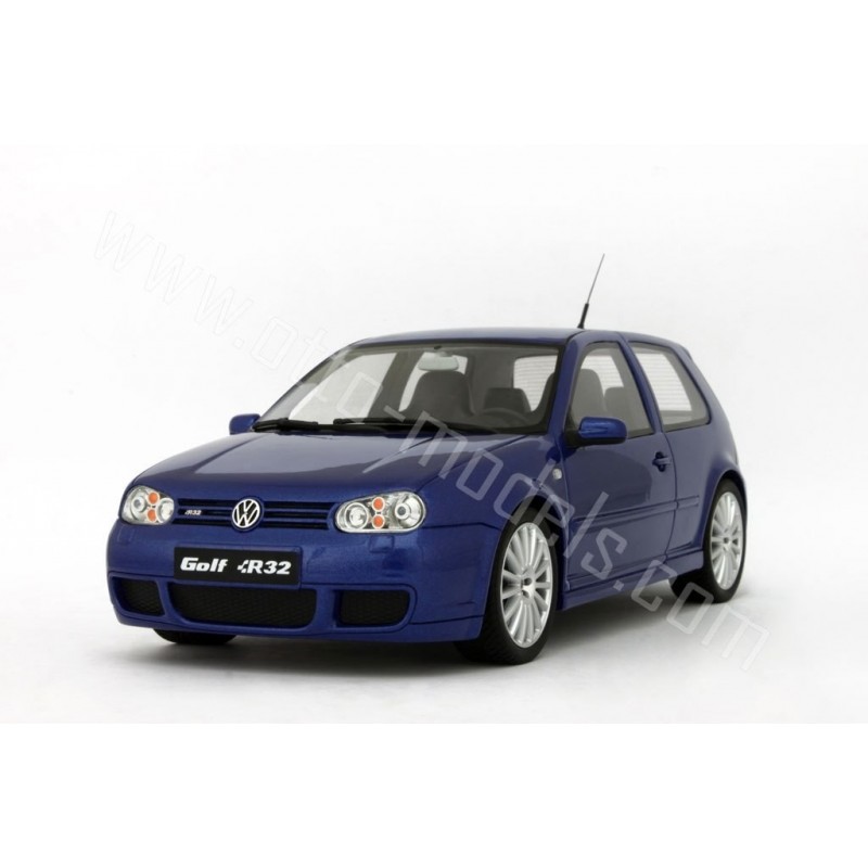 Volkswagen Golf 4 R32 Deep Blue Pearl 2002