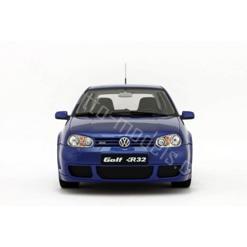 Volkswagen Golf 4 R32 Deep Blue Pearl 2002
