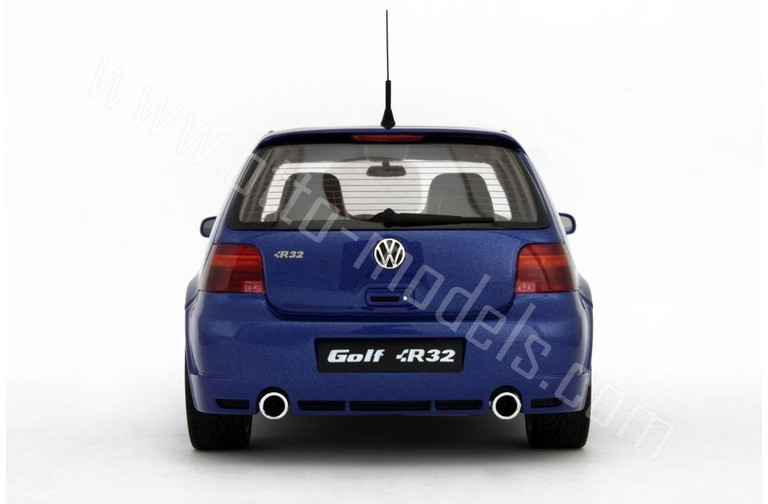 Volkswagen Golf 4 R32 Deep Blue Pearl 2002