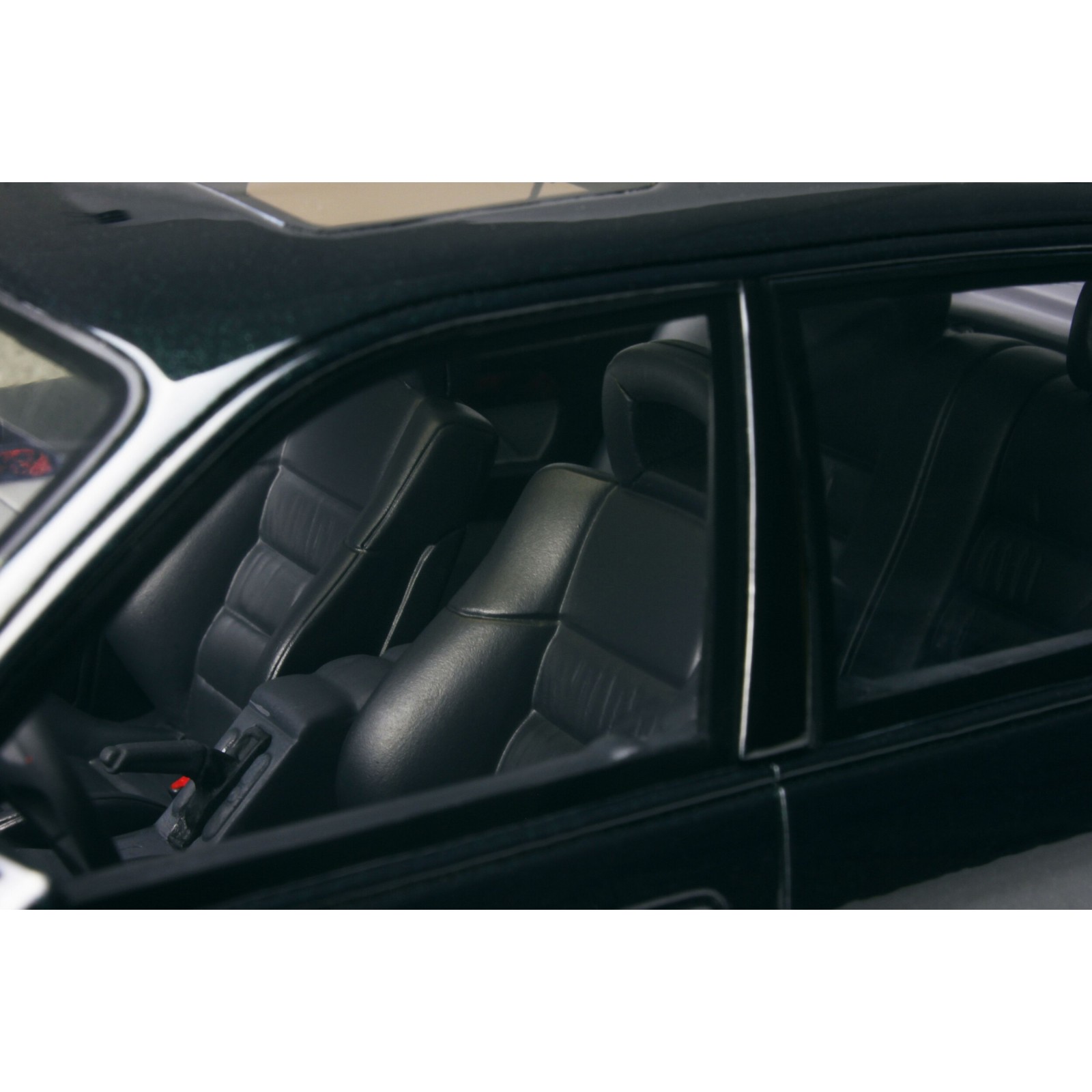 Opel Lotus Omega Imperial Green Metallic 1991